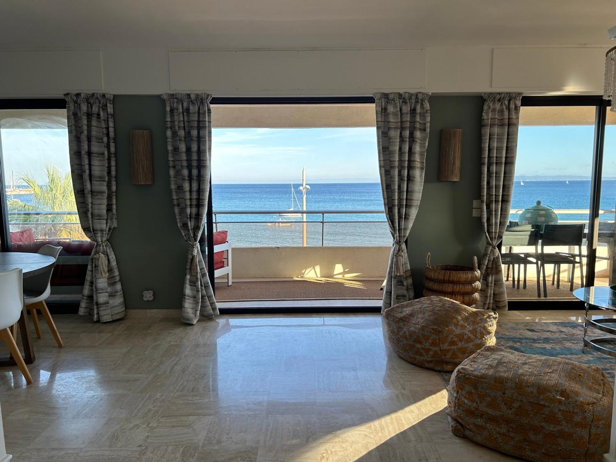 Premium Sea Front Apartment Le Lavandou Exterior foto