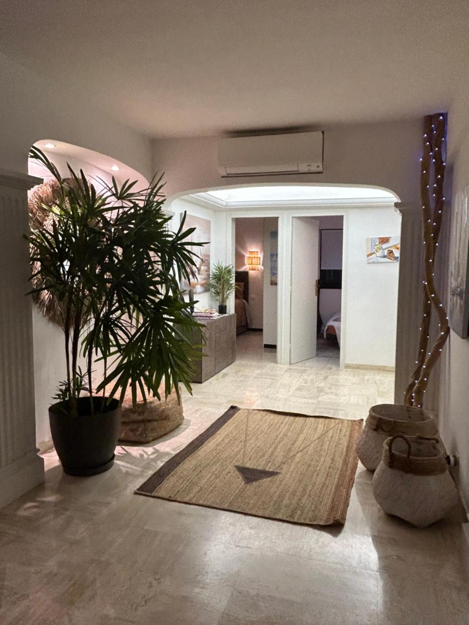 Premium Sea Front Apartment Le Lavandou Exterior foto